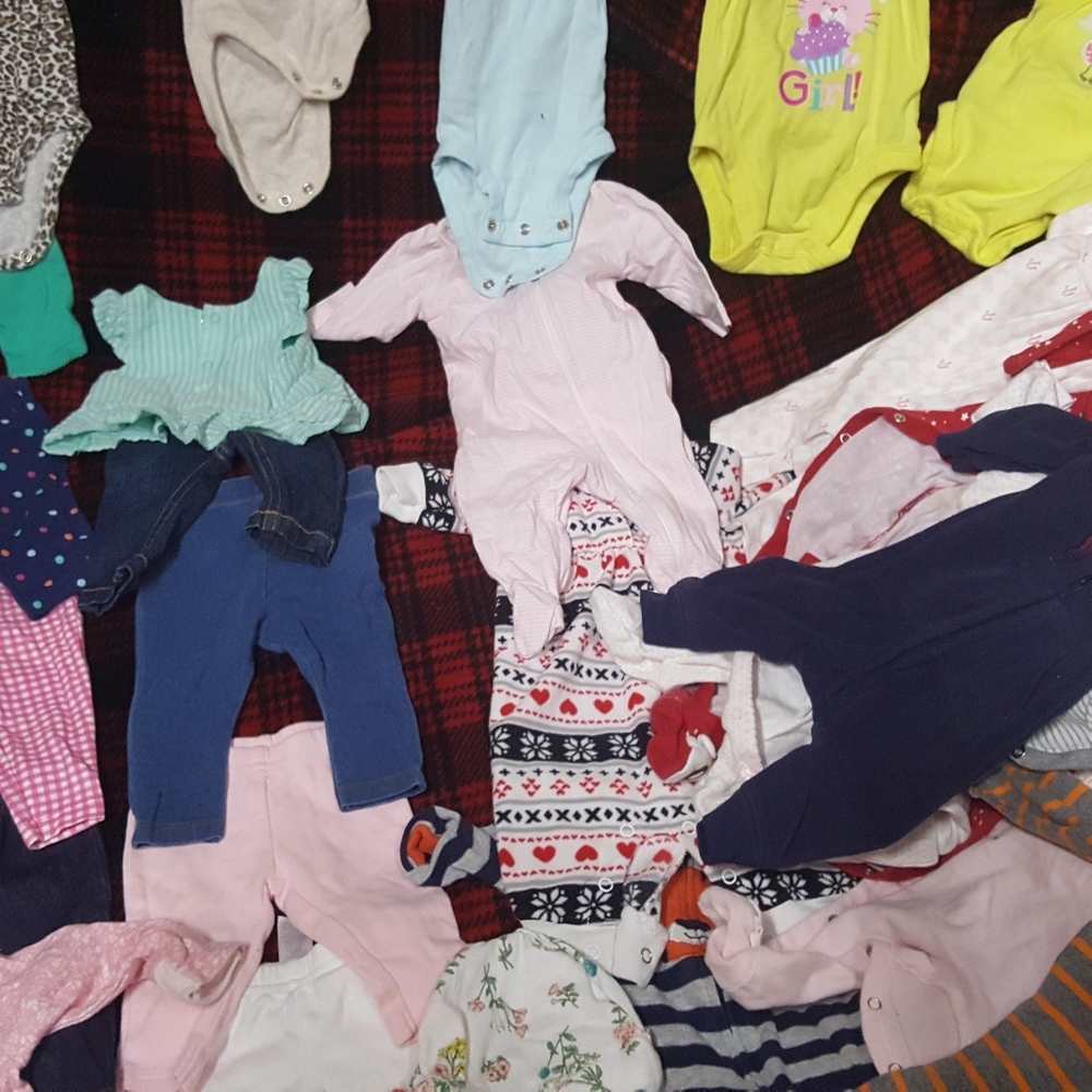 Baby girl newborn clothes - Picture 3 of 4